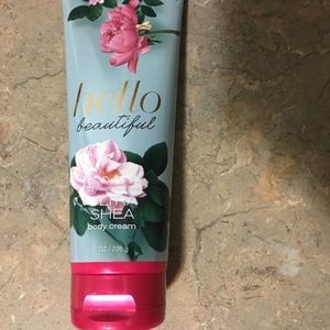 Bath and Body Works Hello beautiful Lotion NEW